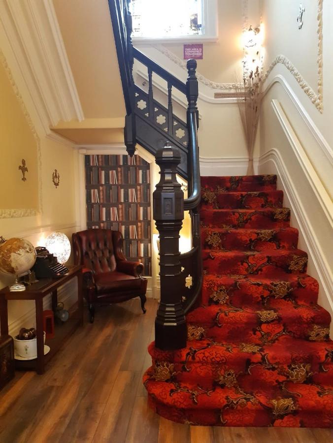 Savoy Hotel Флийтуд Екстериор снимка